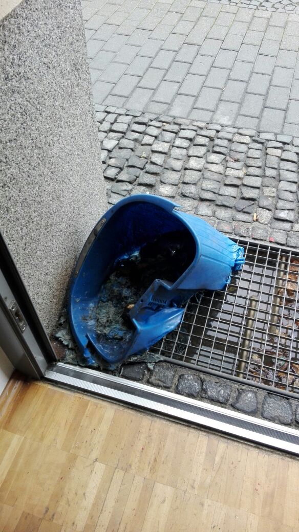 Brand-Anschlag auf unser AfD-Bürgerbüro